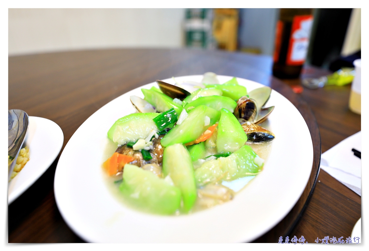 澎漁宴餐廳｜澎湖馬公大街上最熱鬧餐廳，近港口、服務好、價格划算