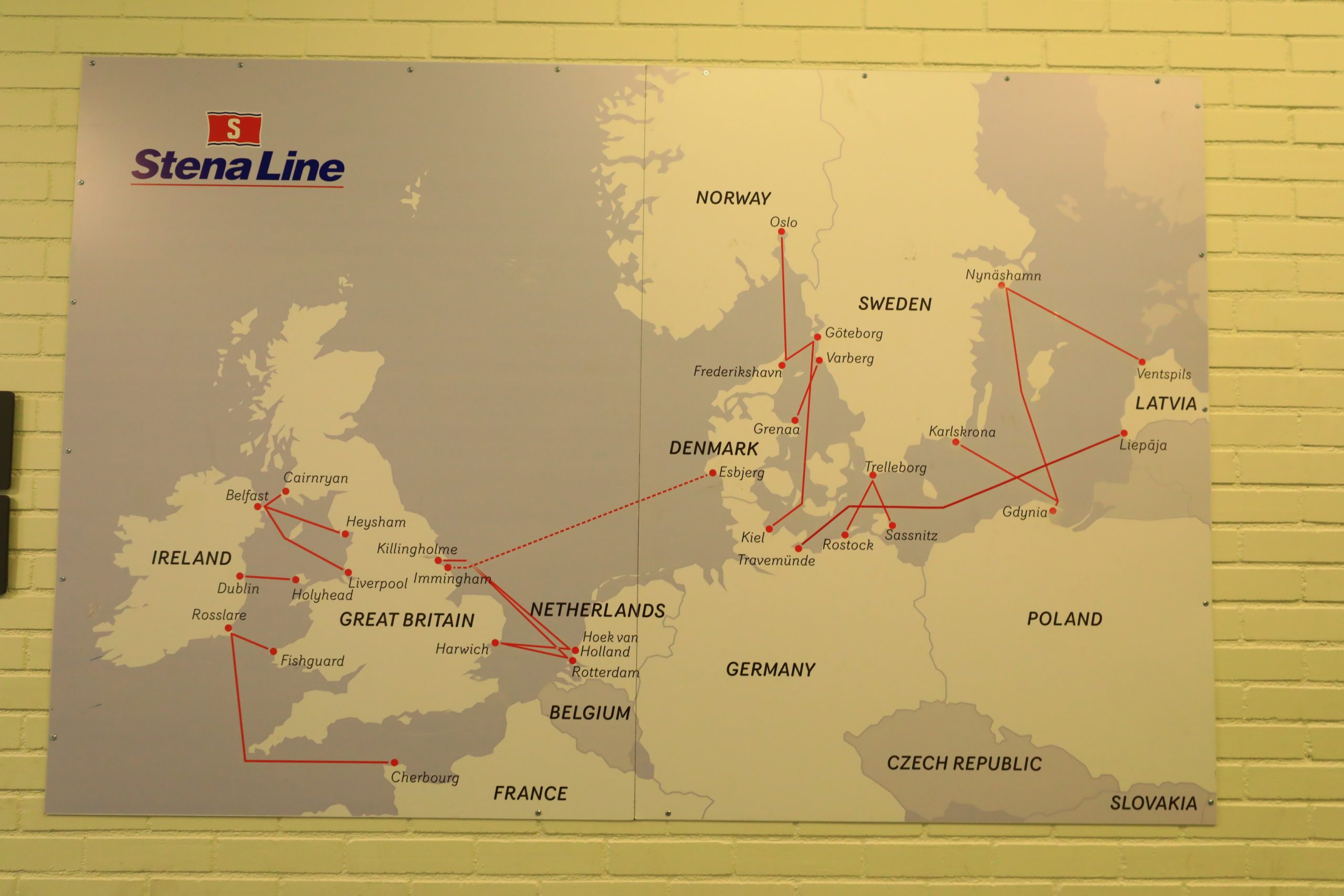 瑞典到波蘭郵輪｜Stena line Polferries，波羅的海郵輪交通，Nynäshamn到Gdańsk海盜船體驗記錄