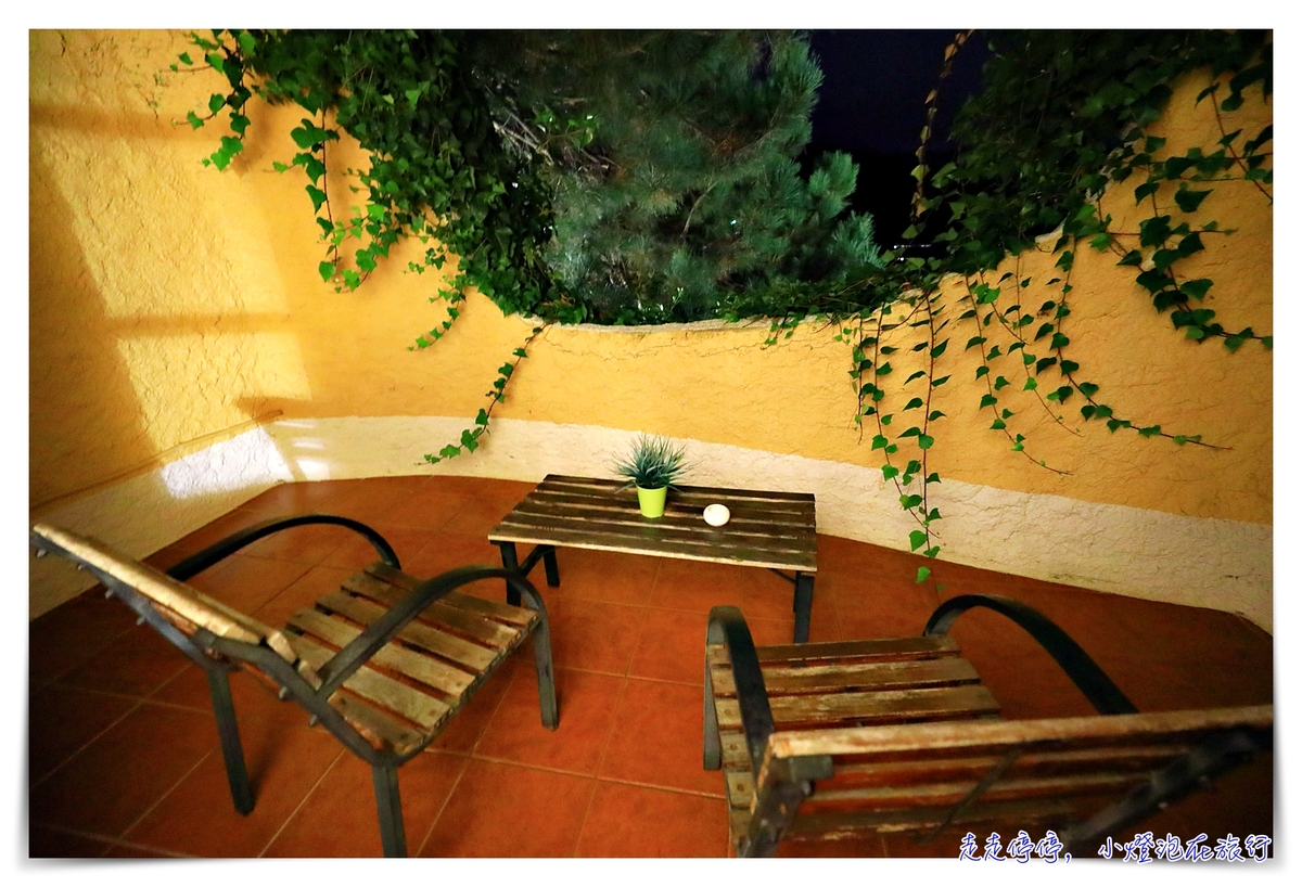 馬拉加蝸牛鄉村酒店｜Hotel Los Caracoles高山遠眺白色小鎮Frigiliana及地中海的寂靜度假屋