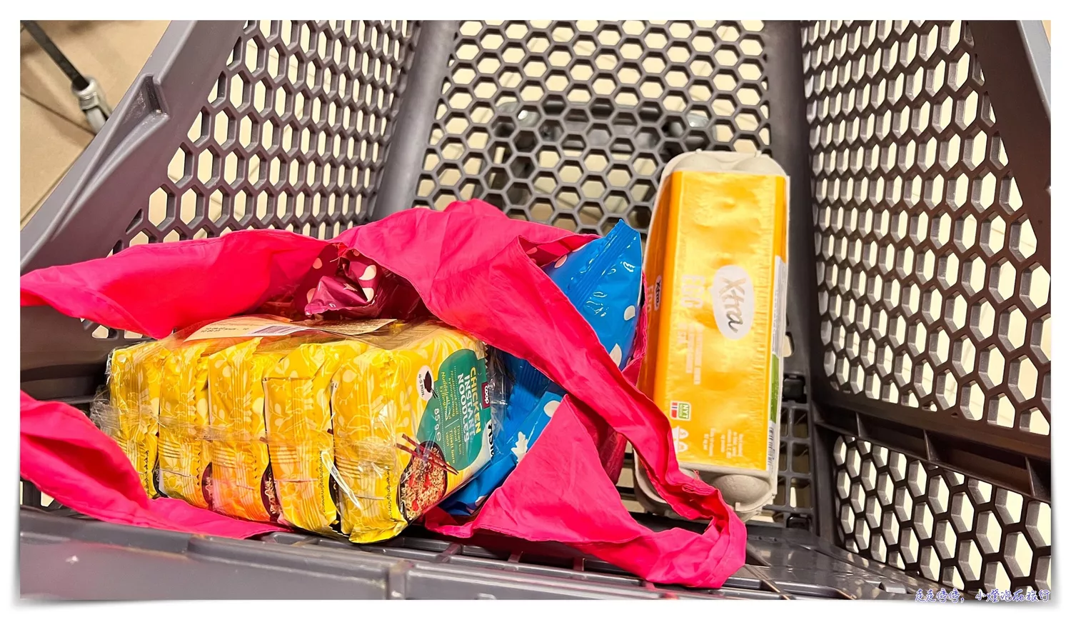 旅行好物 WACU真空壓縮機｜讓你連棉被都可以塞進行李箱的節省空間好用神器！超低86折優惠～