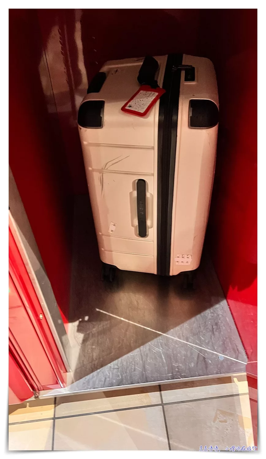 丹麥奧胡斯車站行李寄存櫃｜胖胖箱可以進去喔