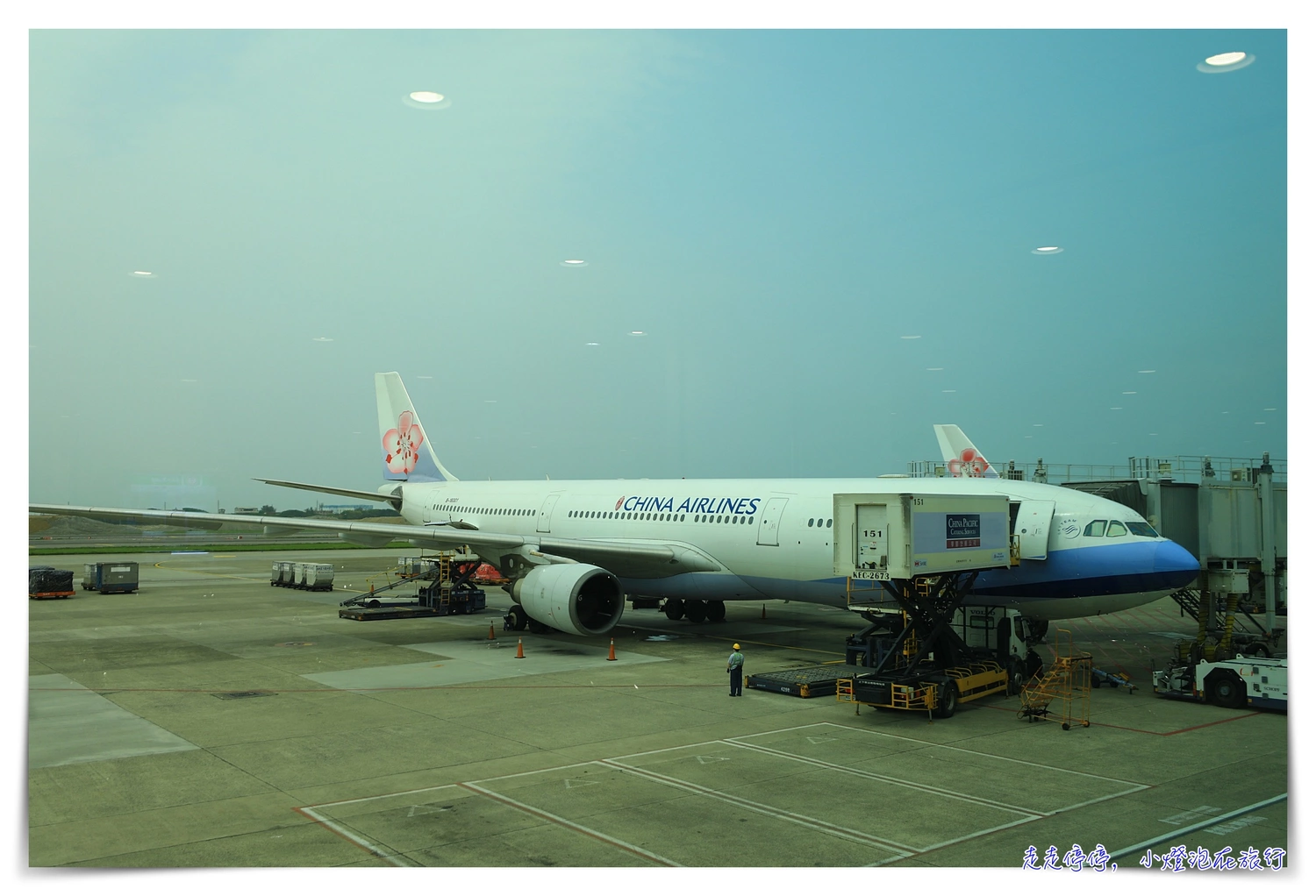 今日熱門文章：華航台北大阪CI172 CI157｜老飛機、小螢幕、餐點待改進、服務優質、金卡使用貴賓室紀錄