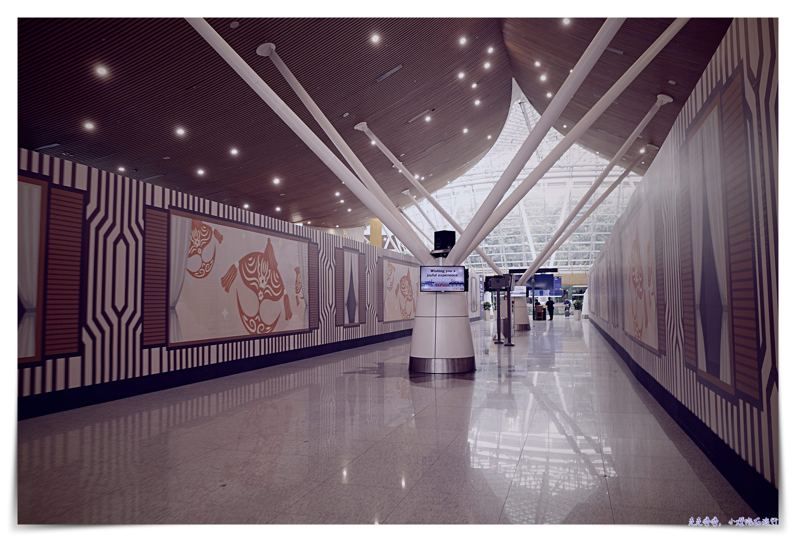 吉隆坡機場商務艙路線｜KLIA Premier LANE快速通關、商務艙接駁巴士、first貴賓室