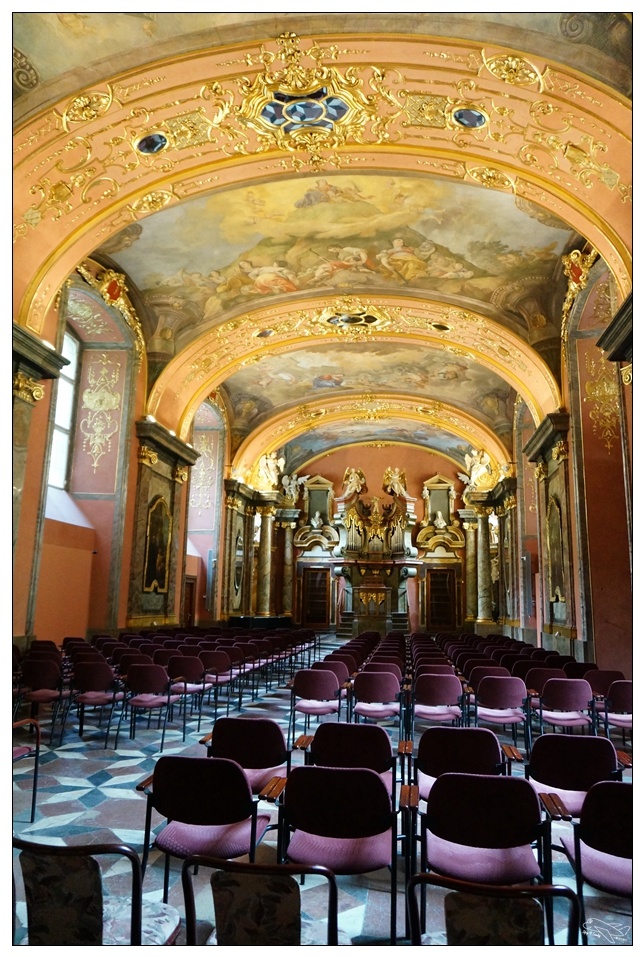 布拉格音樂會｜聖尼古拉教堂 Kostel sv. Mikuláše、St. Francis Of Assisi Church、Kostel Nejsvětějšího Salvátora