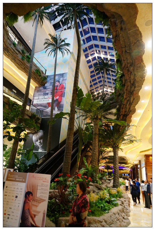 (澳門住宿推薦）金沙城中心喜來登大飯店｜地點好、房價低、氹仔島正中心～世界最大、CP值最高的喜來登