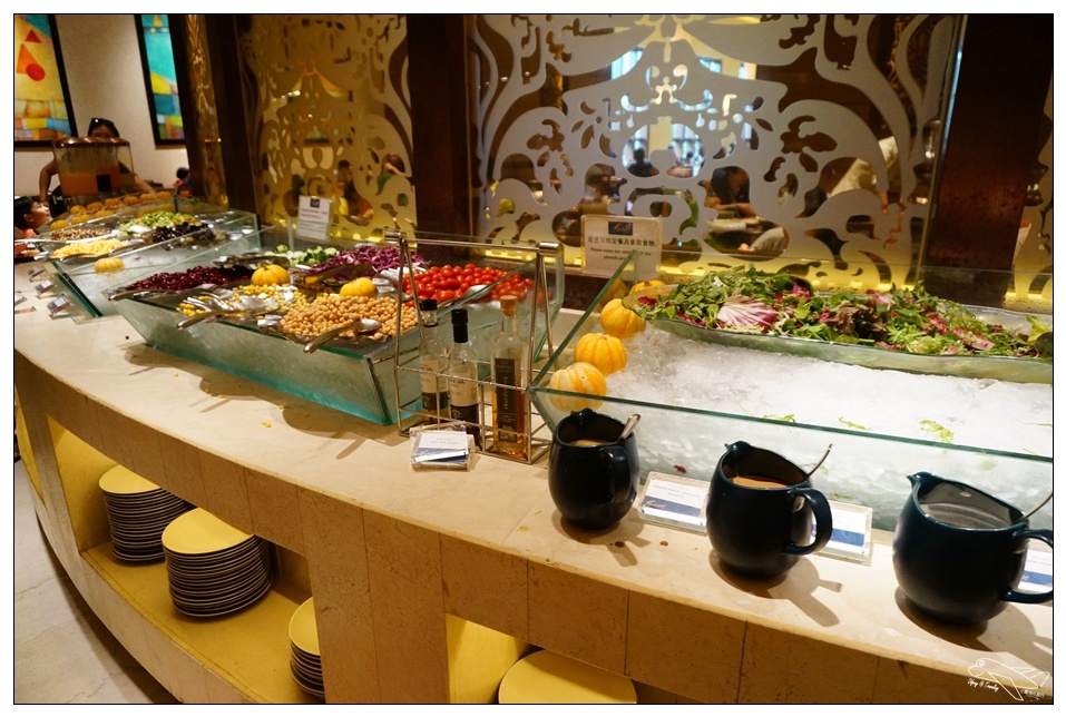 (澳門住宿推薦）金沙城中心喜來登大飯店｜地點好、房價低、氹仔島正中心～世界最大、CP值最高的喜來登